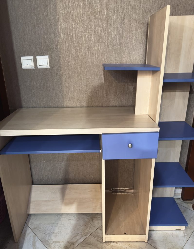 میز کامپیوتر